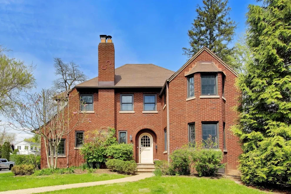 Unit for sale at 1636 Forest Avenue, Wilmette, IL 60091