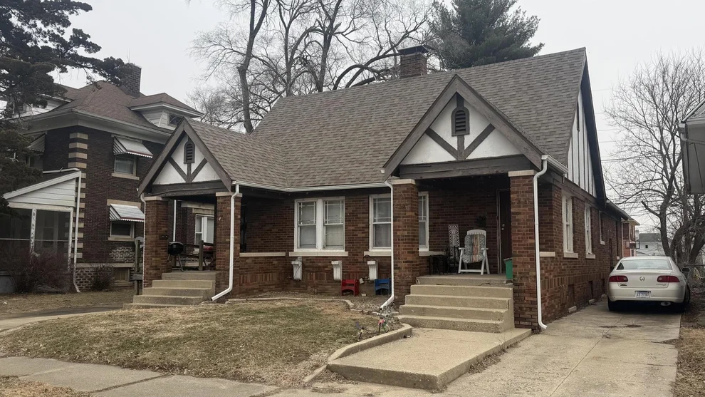 Unit for sale at 1003 N Franklin Street, Danville, IL 61832