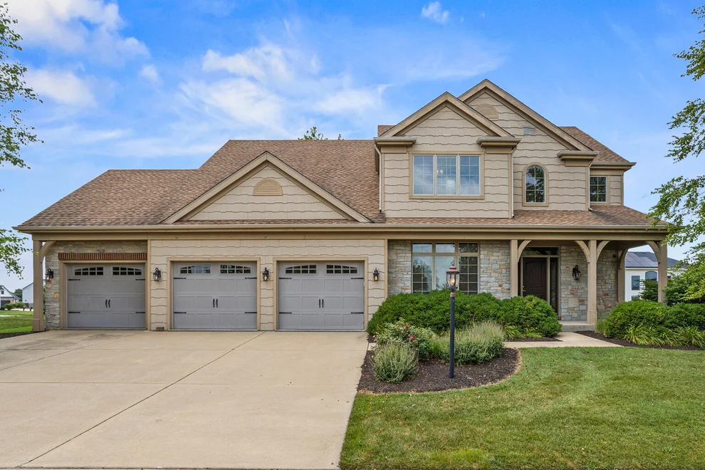 Unit for sale at 1503 English Oak Drive, Champaign, IL 61822