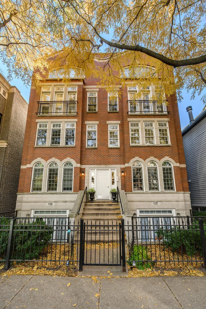 Unit for sale at 1125 W WRIGHTWOOD Avenue, Chicago, IL 60614
