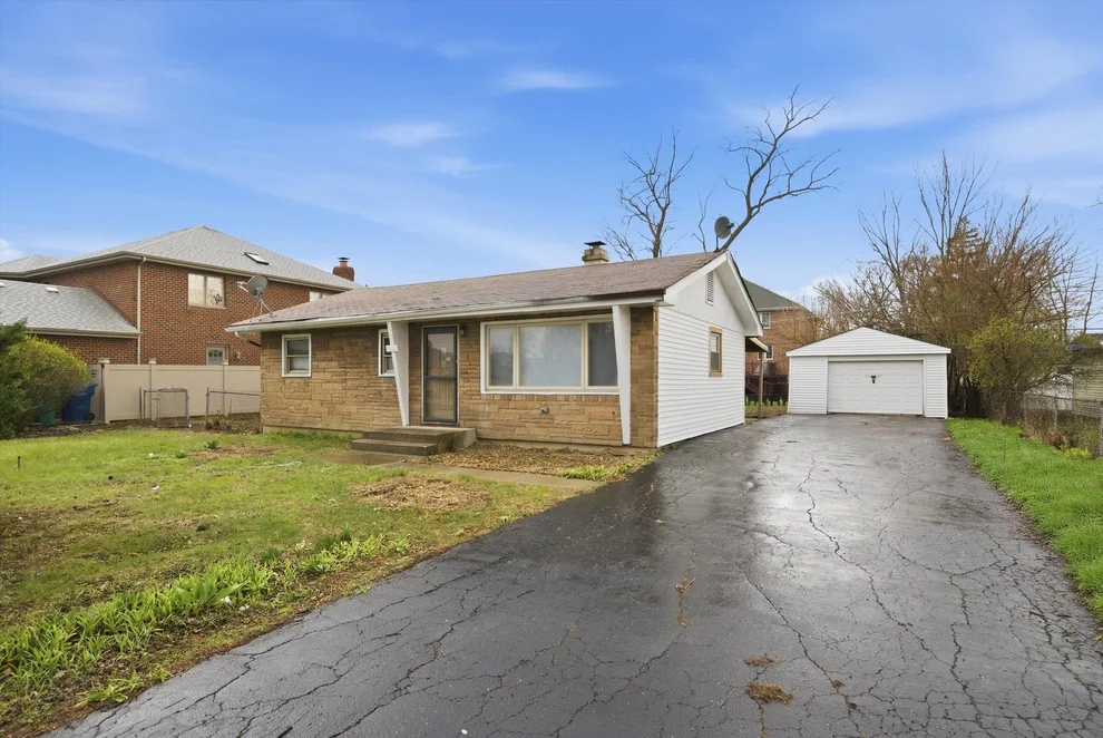 Unit for sale at 8516 Austin Avenue, Burbank, IL 60459