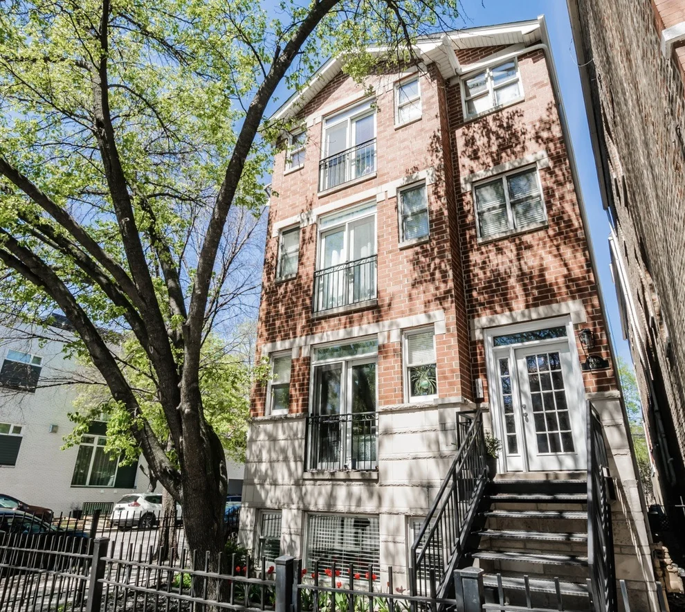 Unit for sale at 1436 W Huron Street, Chicago, IL 60642