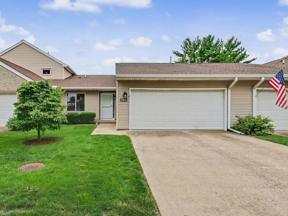 Unit for sale at 2911 Sierra Drive, Champaign, IL 61822
