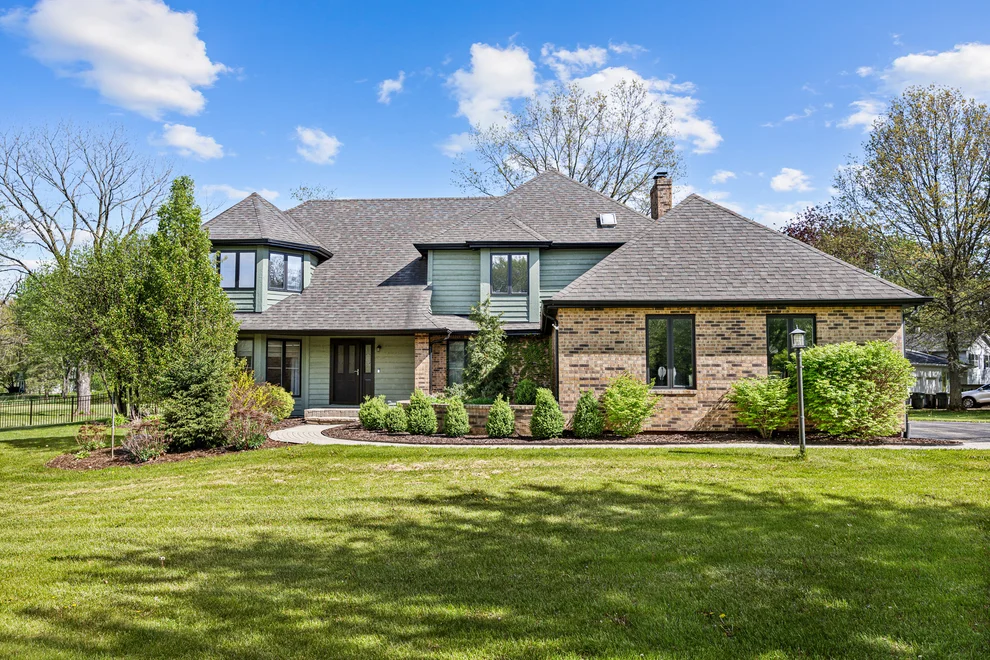Unit for sale at 6N131 Old Homestead Road, St. Charles, IL 60175