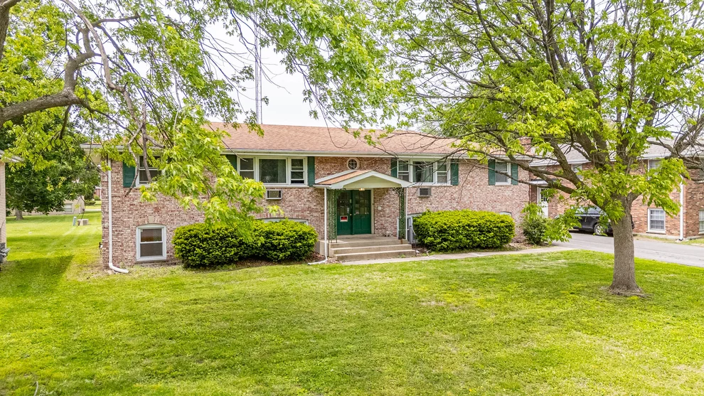 Unit for sale at 221 S Small Avenue, Kankakee, IL 60901