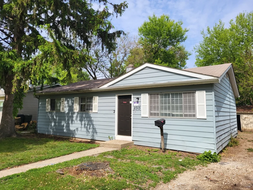 Unit for sale at 2313 Joppa Avenue, Zion, IL 60099