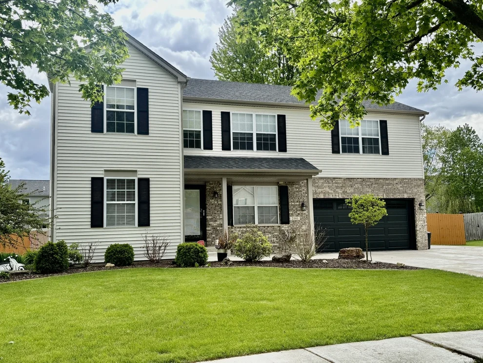 Unit for sale at 2501 Ridgefield Drive, Belvidere, IL 61008