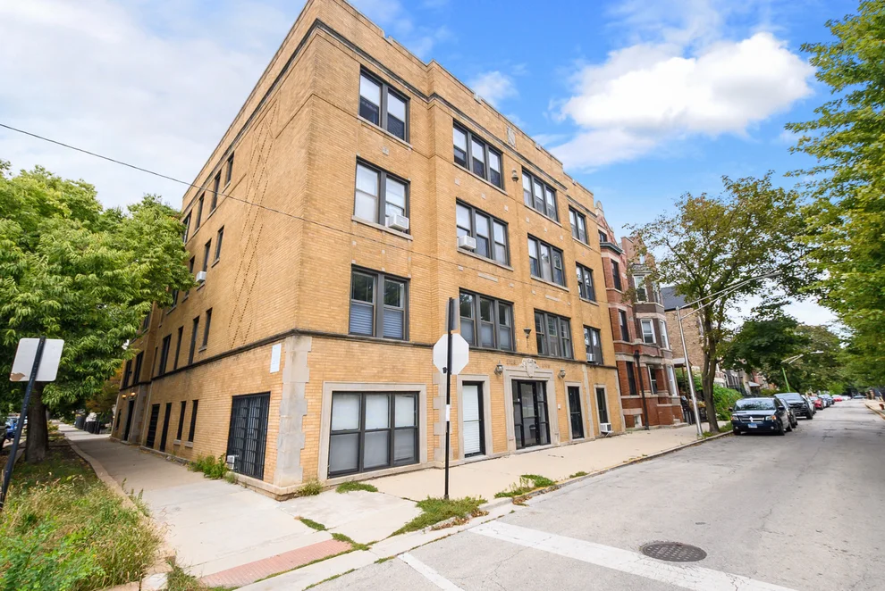 Unit for sale at 2130 N Oakley Avenue, Chicago, IL 60647
