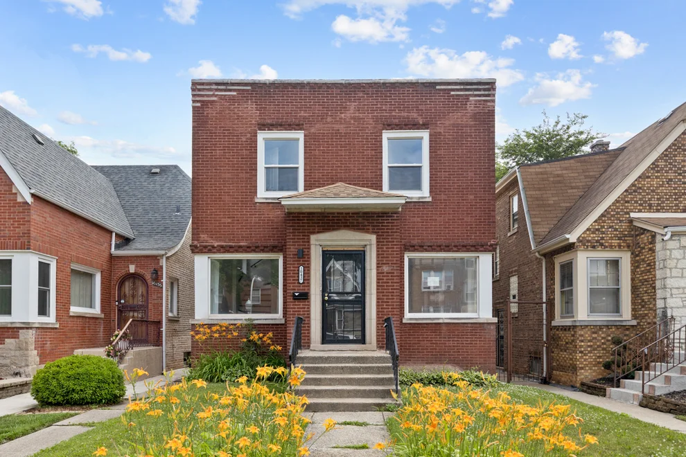 Unit for sale at 10437 S Eberhart Avenue, Chicago, IL 60628