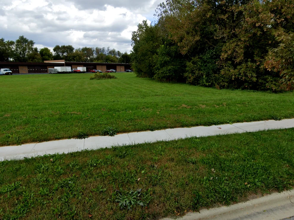 Unit for sale at 1782 Cumberland Parkway, Algonquin, IL 60102
