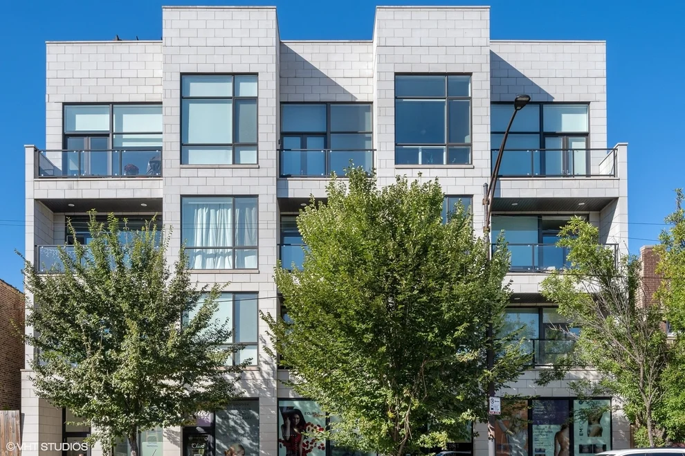 Unit for sale at 2550 W Fullerton Avenue, Chicago, IL 60647