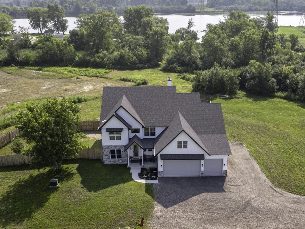 Unit for sale at 6256 N Dresden Road, Morris, IL 60450