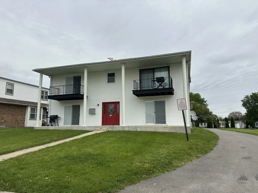 Unit for sale at 374 Lynn Drive, Manteno, IL 60950