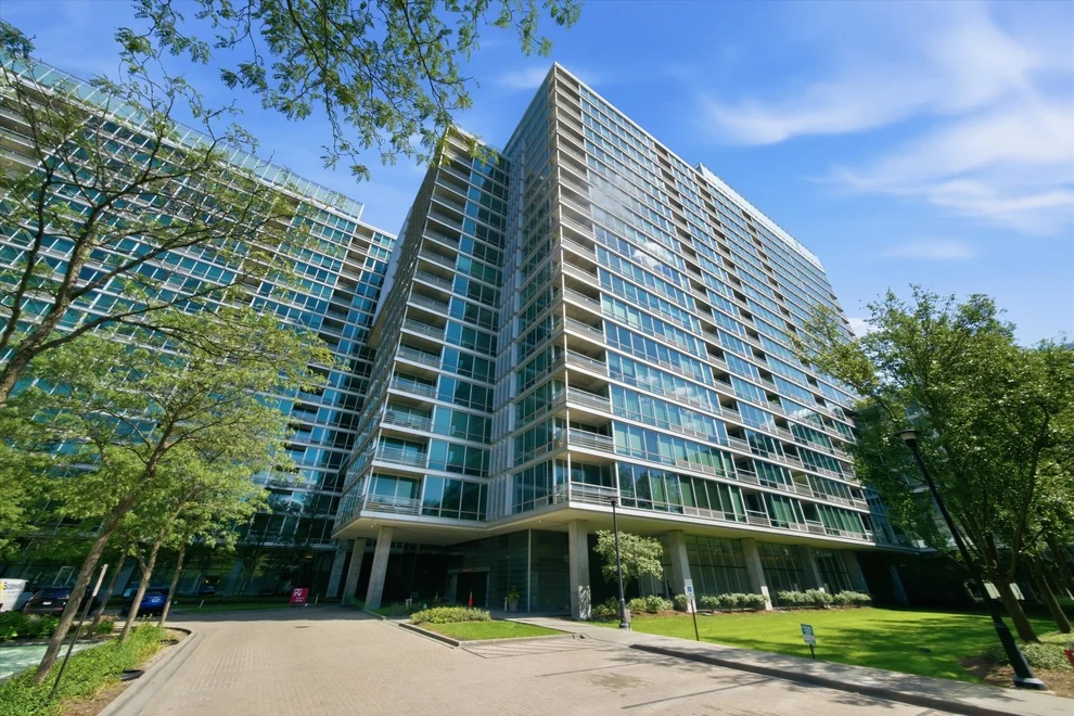 Unit for sale at 9655 WOODS Drive, Skokie, IL 60077