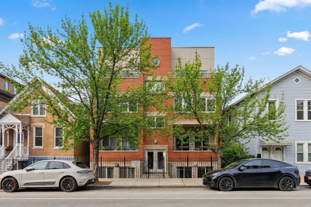 Unit for sale at 2126 W Armitage Avenue, Chicago, IL 60647