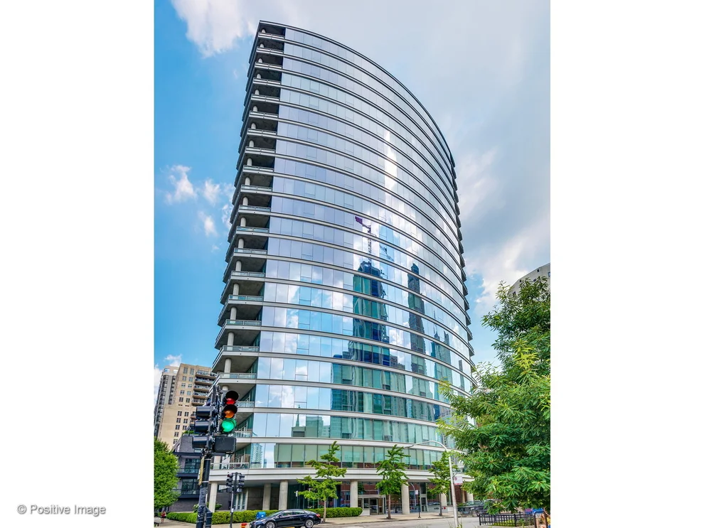 Unit for sale at 30 W Oak Street, Chicago, IL 60610