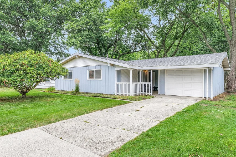 Unit for sale at 2402 W Kirby Avenue, Champaign, IL 61821