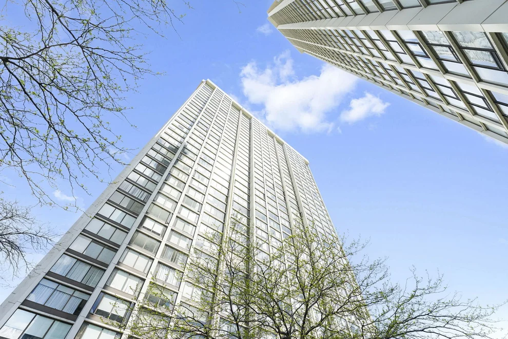 Unit for sale at 5455 N Sheridan Road, Chicago, IL 60640