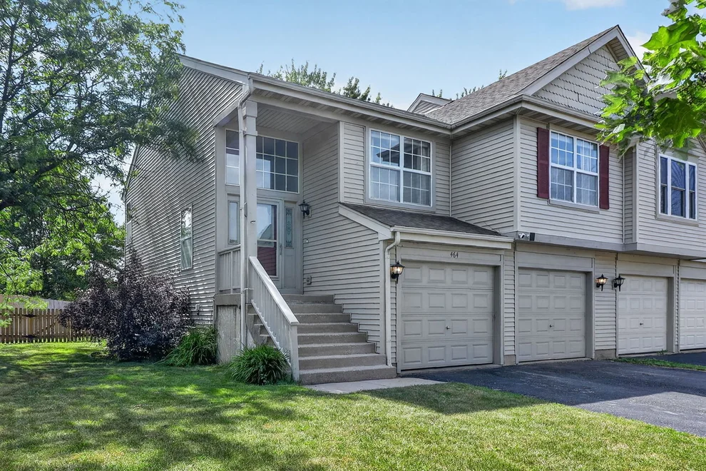Unit for sale at 464 Gloria Lane, Oswego, IL 60543