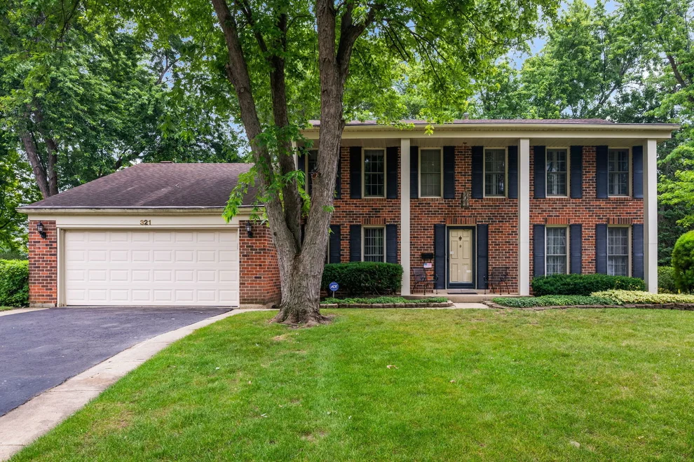Unit for sale at 321 Ambleside Drive, Roselle, IL 60172