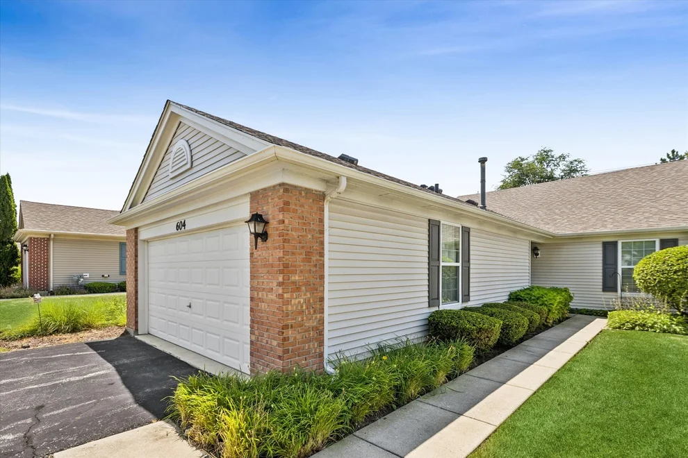 Unit for sale at 604 S Curran Road, Round Lake, IL 60073