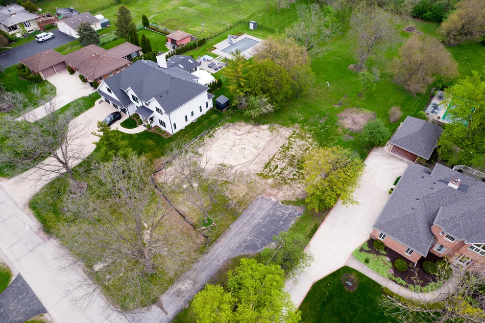 Unit for sale at 7725 S Drew Avenue, Burr Ridge, IL 60527