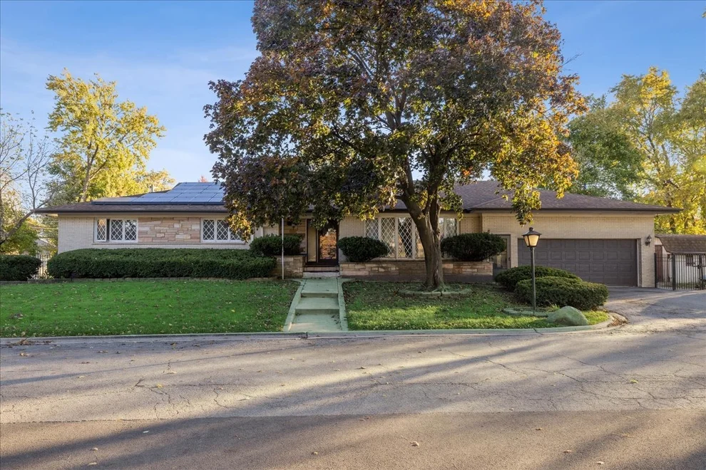 Unit for sale at 10129 Westmanor Drive, Franklin Park, IL 60131