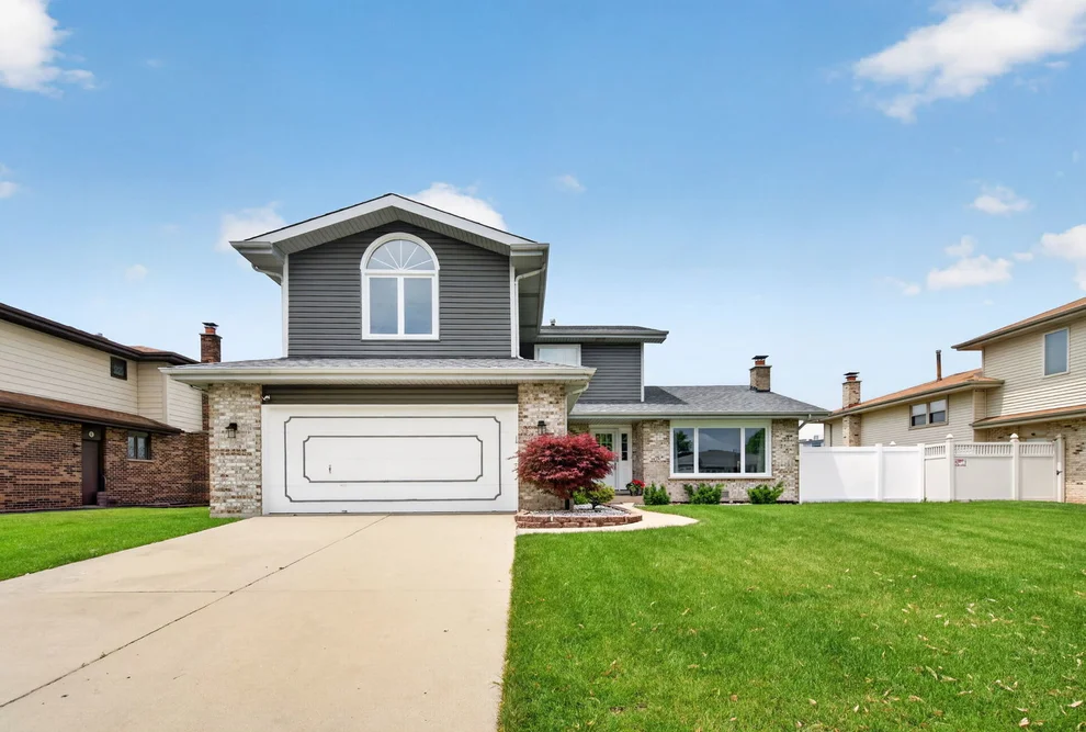 Unit for sale at 17224 Shetland Drive, Tinley Park, IL 60487