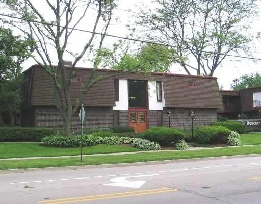 Unit for sale at 1015 Deerfield Road, DEERFIELD, IL 60015