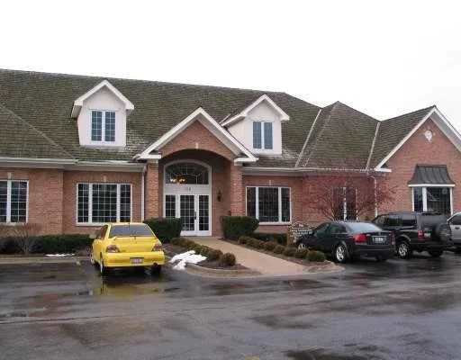 Unit for sale at 708 Florsheim Drive, Libertyville, IL 60048