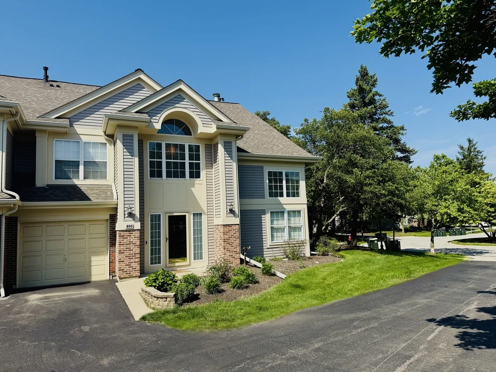 Unit for sale at 603 Stone Brook Court, Elk Grove Village, IL 60007