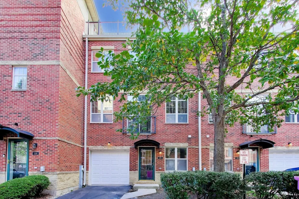 Unit for sale at 3259 N Bay Court, Chicago, IL 60618