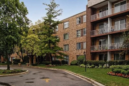 Unit for sale at 245 S PARK Lane, PALATINE, IL 60074