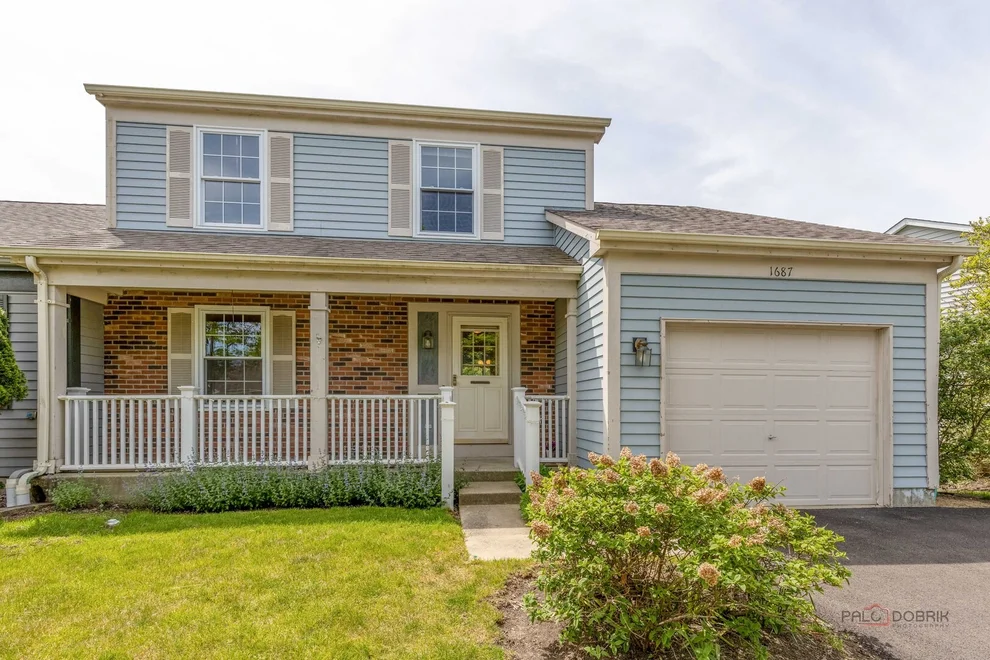 Unit for sale at 1687 Templeton Court, Mundelein, IL 60060
