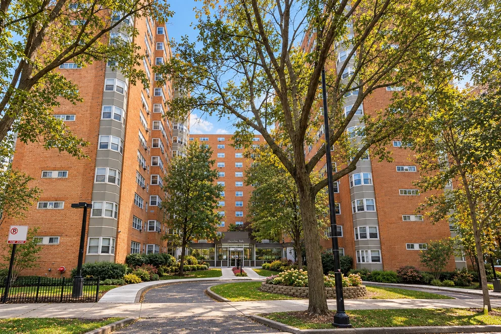 Unit for sale at 4960 N Marine Drive, Chicago, IL 60640