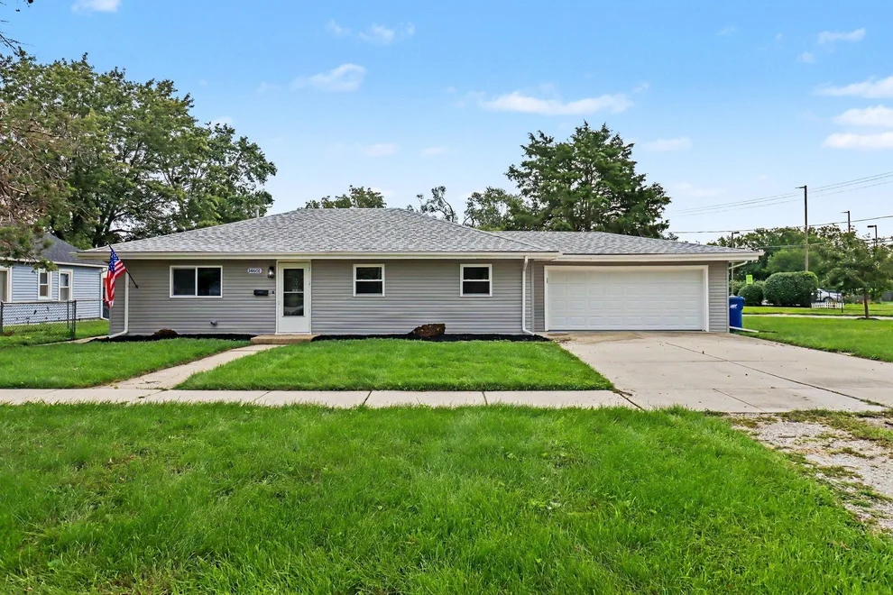 Unit for sale at 14601 Hamlin Avenue, Midlothian, IL 60445