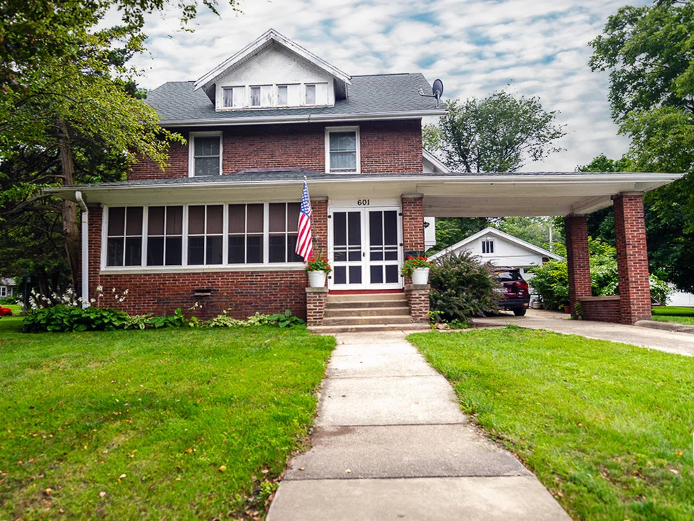 Unit for sale at 601 N Prospect Avenue, Champaign, IL 61820