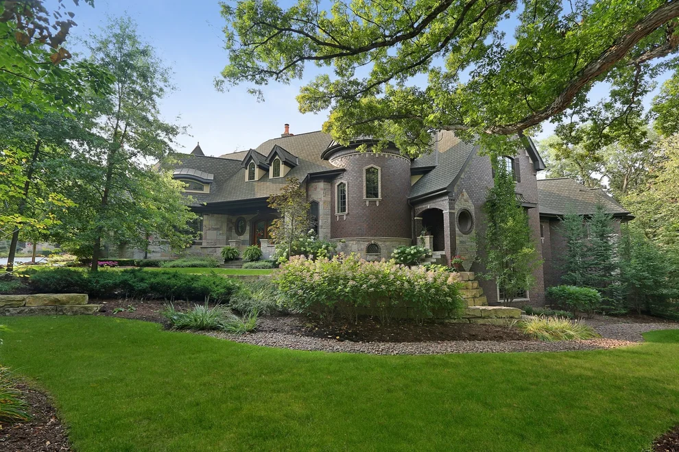 Unit for sale at 501 Chatfield Road, New Lenox, IL 60451