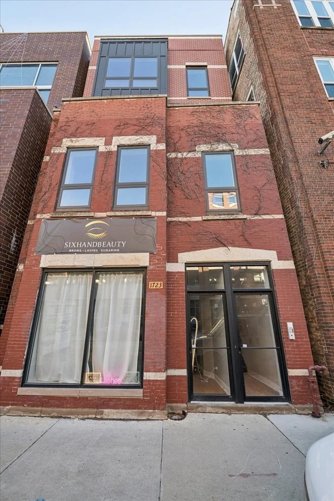Unit for sale at 1723 W North Avenue, Chicago, IL 60622