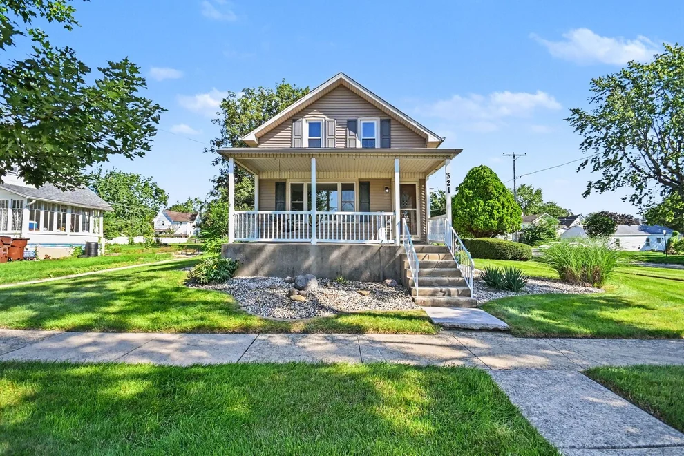 Unit for sale at 321 E Main Street, Peotone, IL 60468