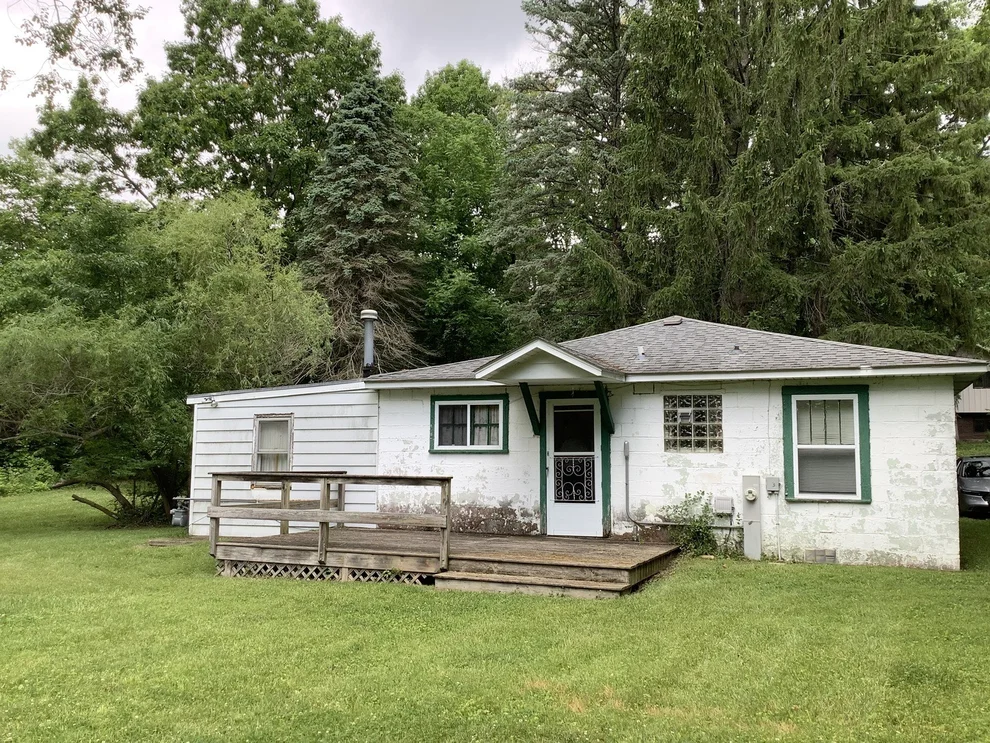 Unit for sale at 26665 W Sycamore Road, Antioch, IL 60002