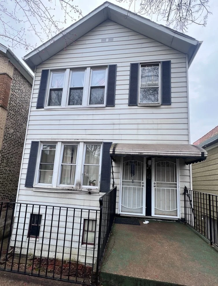 Unit for sale at 471 W 27th Street, Chicago, IL 60616