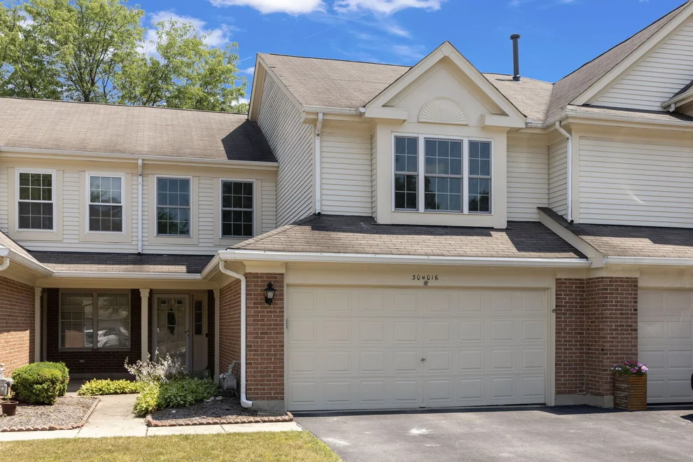 Unit for sale at 30W016 Redwood Court, Warrenville, IL 60555