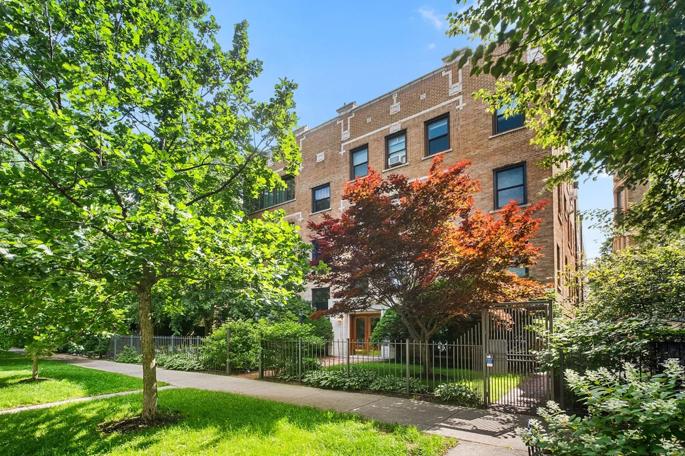 Unit for sale at 4727 N Paulina Street, Chicago, IL 60640
