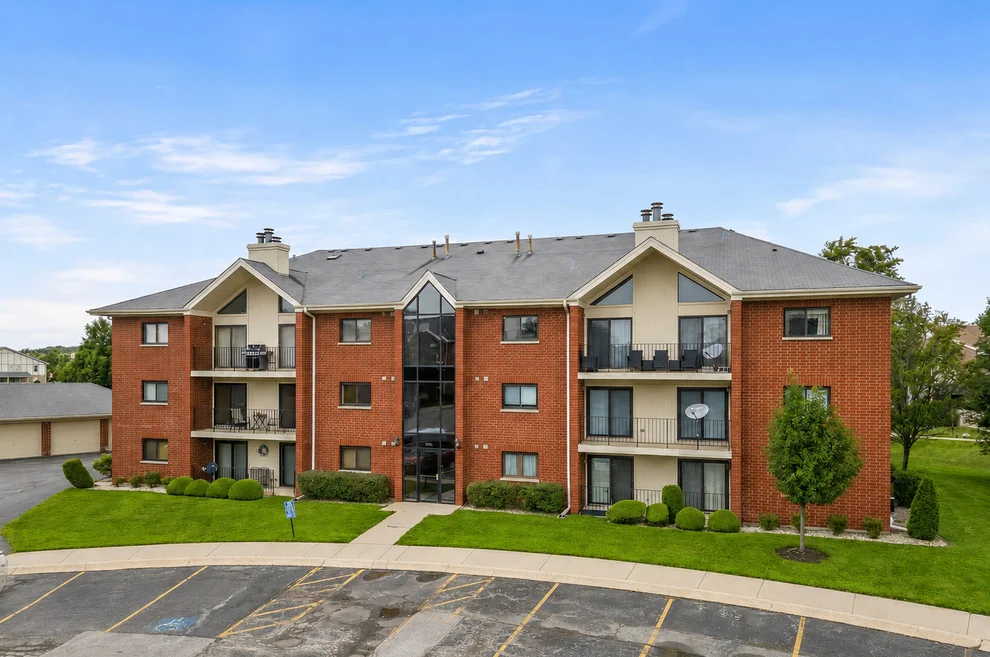 Unit for sale at 6612 Martin France Circle, Tinley Park, IL 60477
