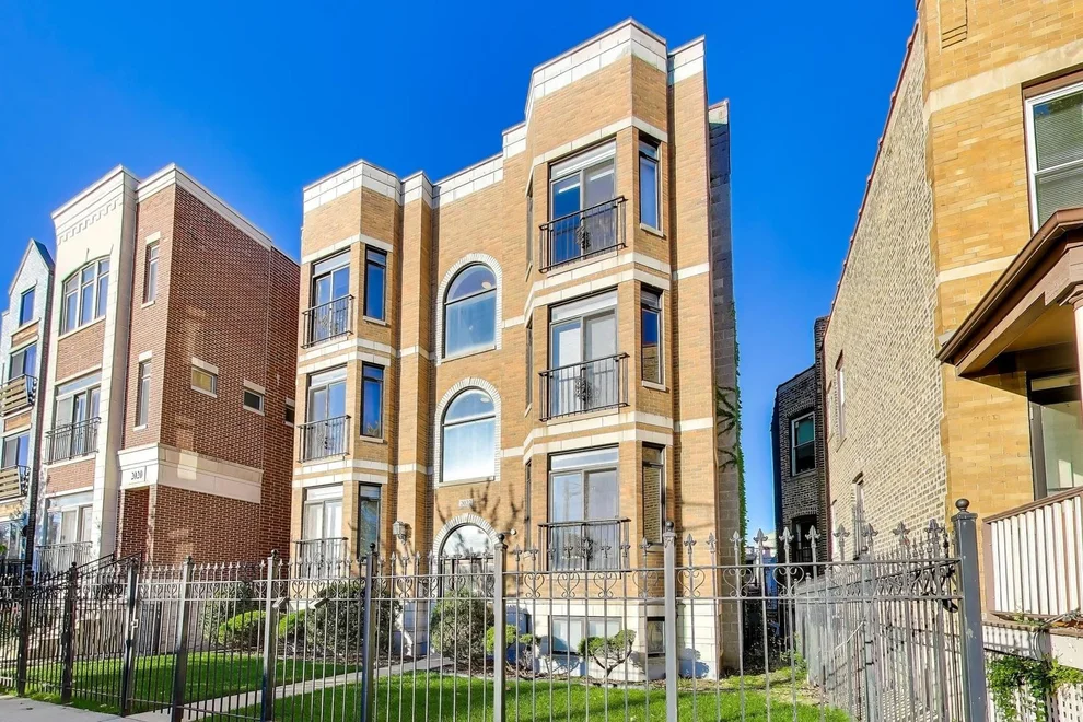 Unit for sale at 2022 N Wood Street, Chicago, IL 60614