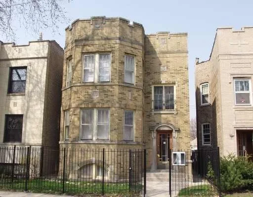 Unit for sale at 5706 N MAPLEWOOD Avenue, CHICAGO, IL 60659