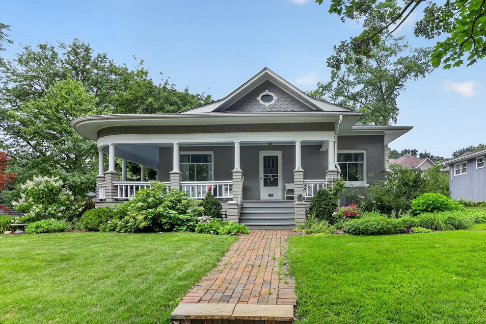 Unit for sale at 4744 Middaugh Avenue, Downers Grove, IL 60515