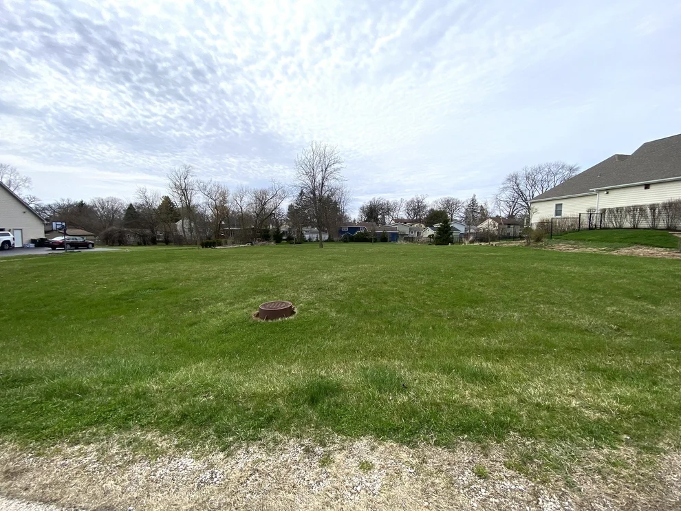 Unit for sale at 314 Abbey Lane, Antioch, IL 60002