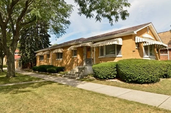 Unit for sale at 6700 N MAPLEWOOD Avenue, CHICAGO, IL 60645